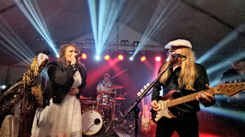 Fleetwood Mac tribute band to take Braumart stage Oct. 30